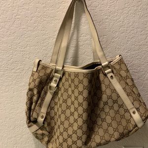 Gucci satchel ⭐️ AUTHENTIC